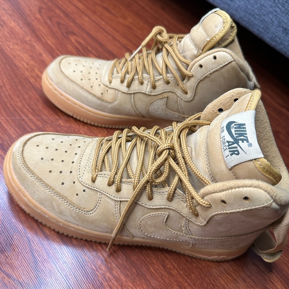 wheat airforce 1’s